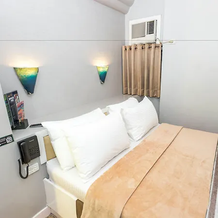 Urban Travellers Hotel-3