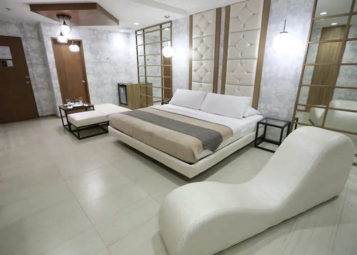 Victoria Court North Edsa
